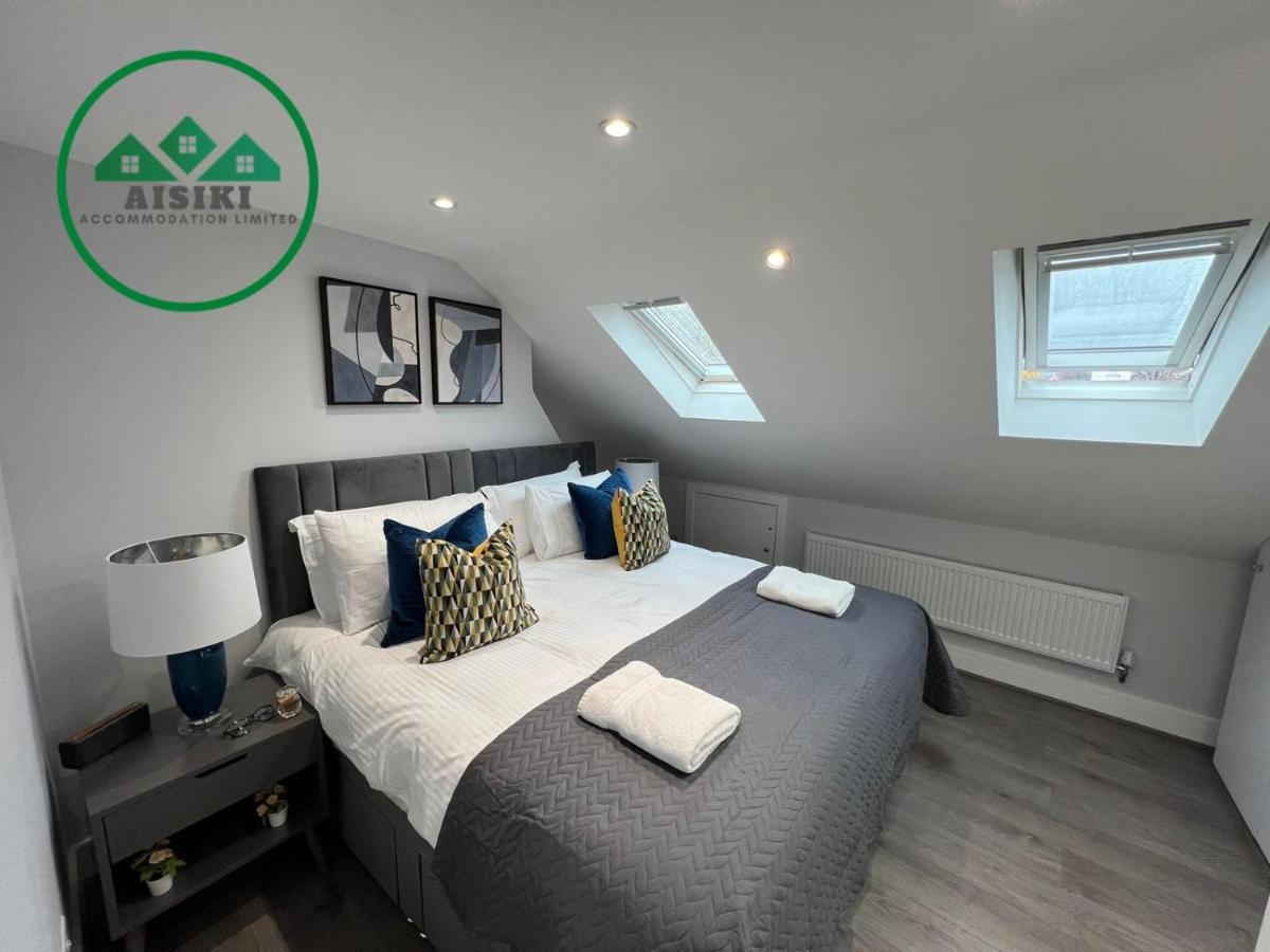 Aisiki Apartments At Stanhope Road, North Finchley, Airconditioned Multiple 2 Or 3-Bedroom, Pet-Friendly Duplex Flats, King Or Twin Beds, Airconditioned & Free Wi-Fi エクステリア 写真