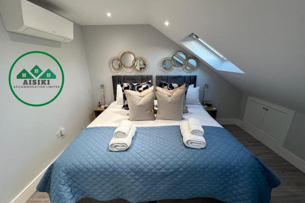 Aisiki Apartments At Stanhope Road, North Finchley, Airconditioned Multiple 2 Or 3-Bedroom, Pet-Friendly Duplex Flats, King Or Twin Beds, Airconditioned & Free Wi-Fi エクステリア 写真