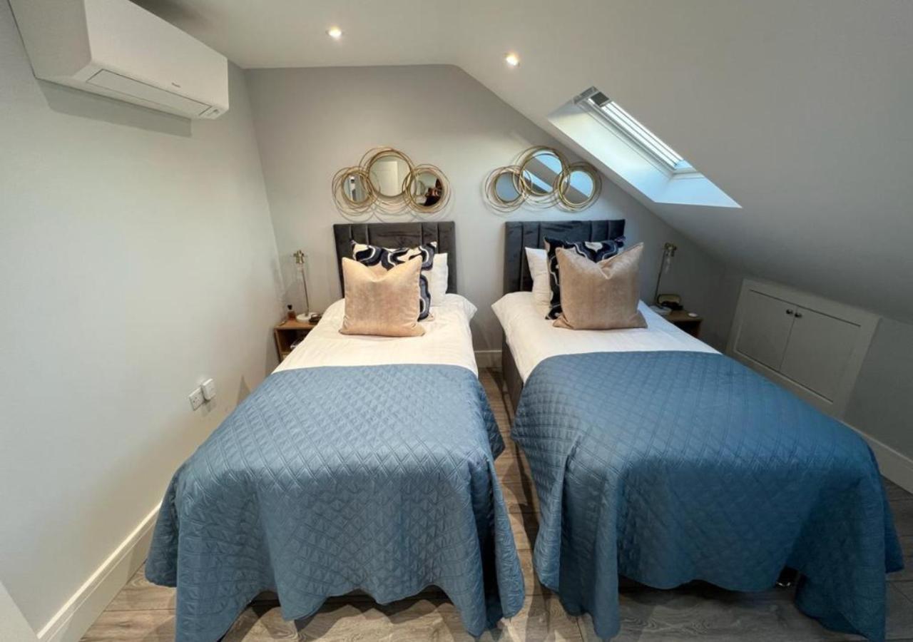 Aisiki Apartments At Stanhope Road, North Finchley, Airconditioned Multiple 2 Or 3-Bedroom, Pet-Friendly Duplex Flats, King Or Twin Beds, Airconditioned & Free Wi-Fi エクステリア 写真