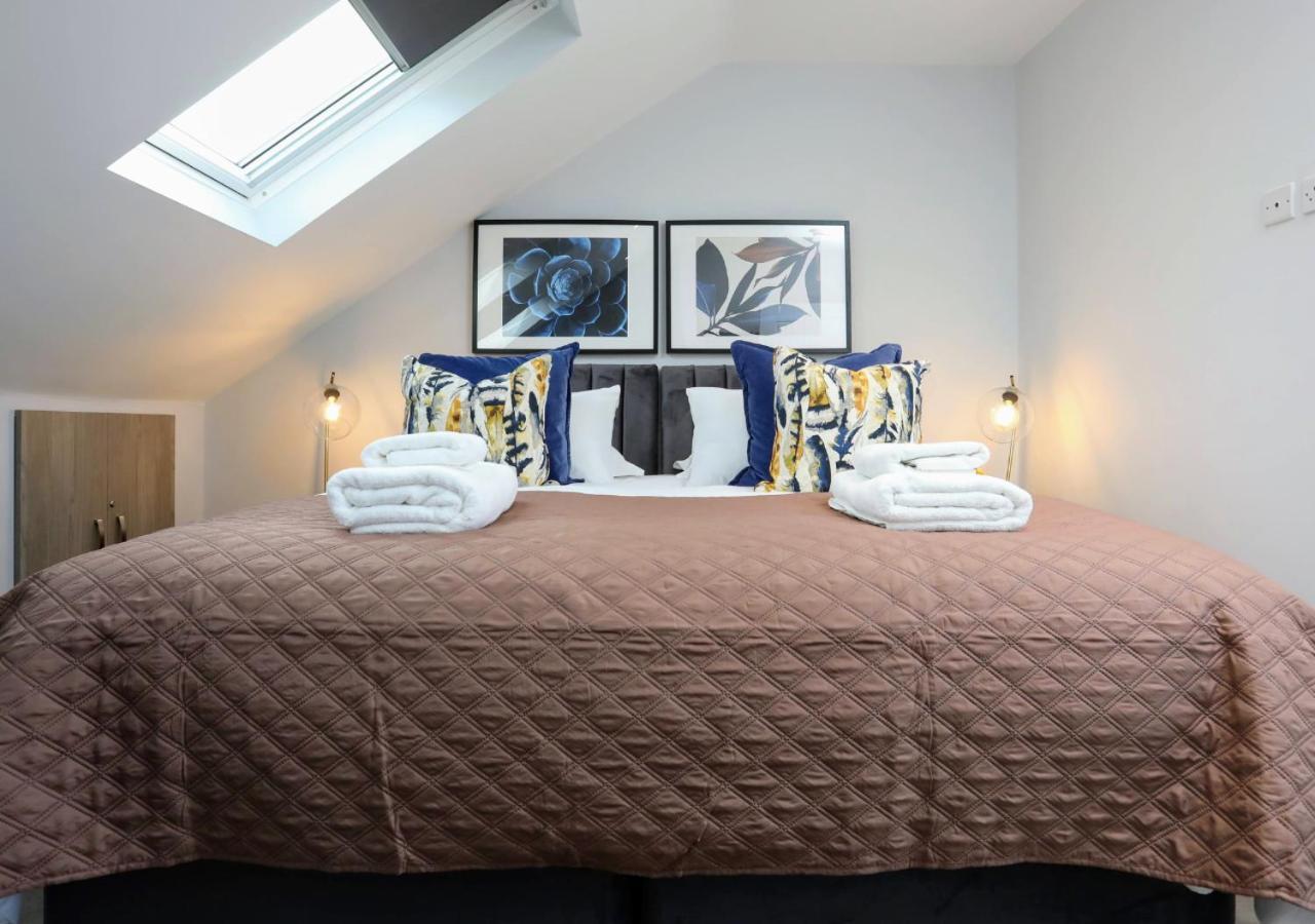 Aisiki Apartments At Stanhope Road, North Finchley, Airconditioned Multiple 2 Or 3-Bedroom, Pet-Friendly Duplex Flats, King Or Twin Beds, Airconditioned & Free Wi-Fi エクステリア 写真