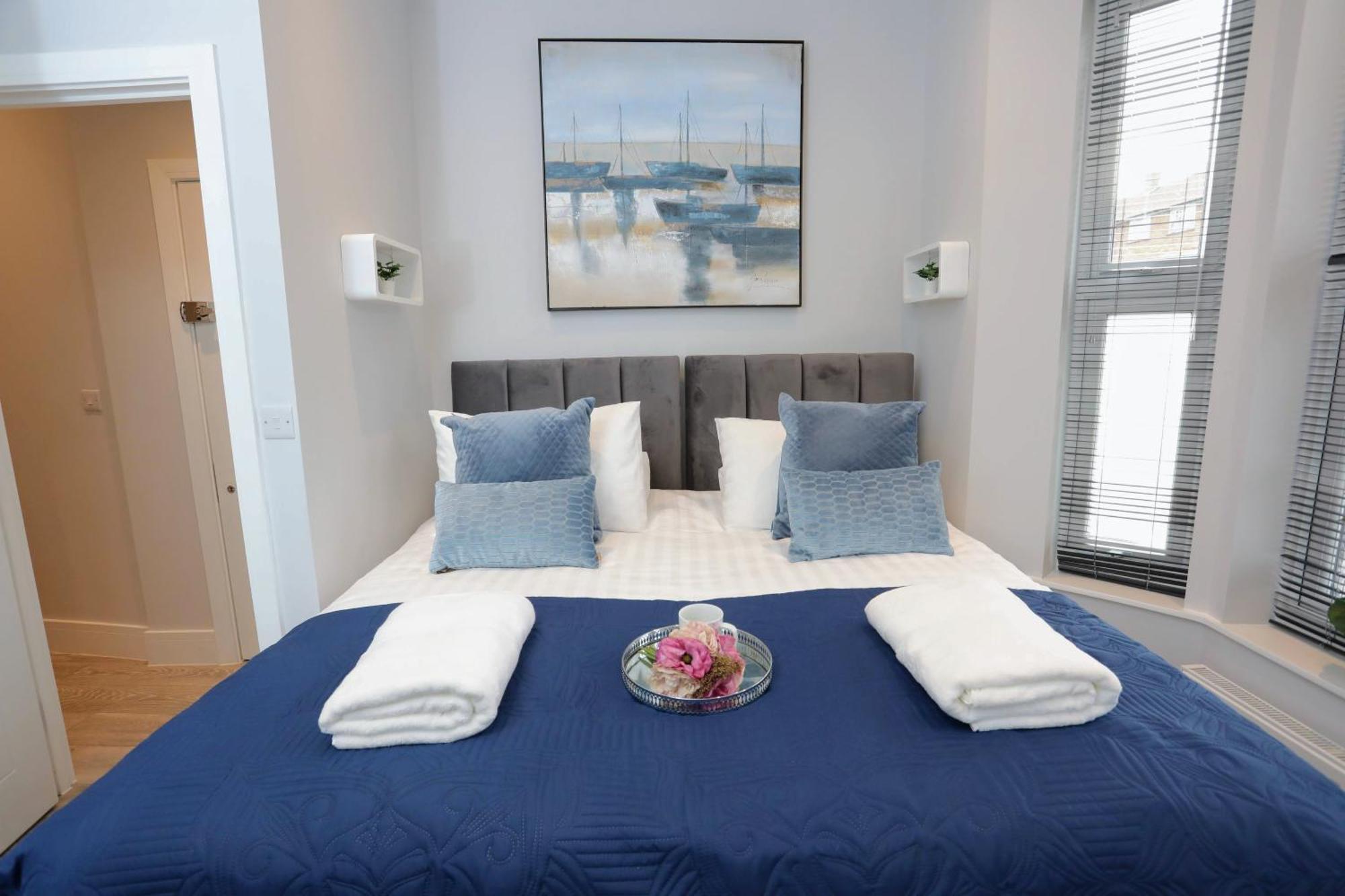 Aisiki Apartments At Stanhope Road, North Finchley, Airconditioned Multiple 2 Or 3-Bedroom, Pet-Friendly Duplex Flats, King Or Twin Beds, Airconditioned & Free Wi-Fi エクステリア 写真