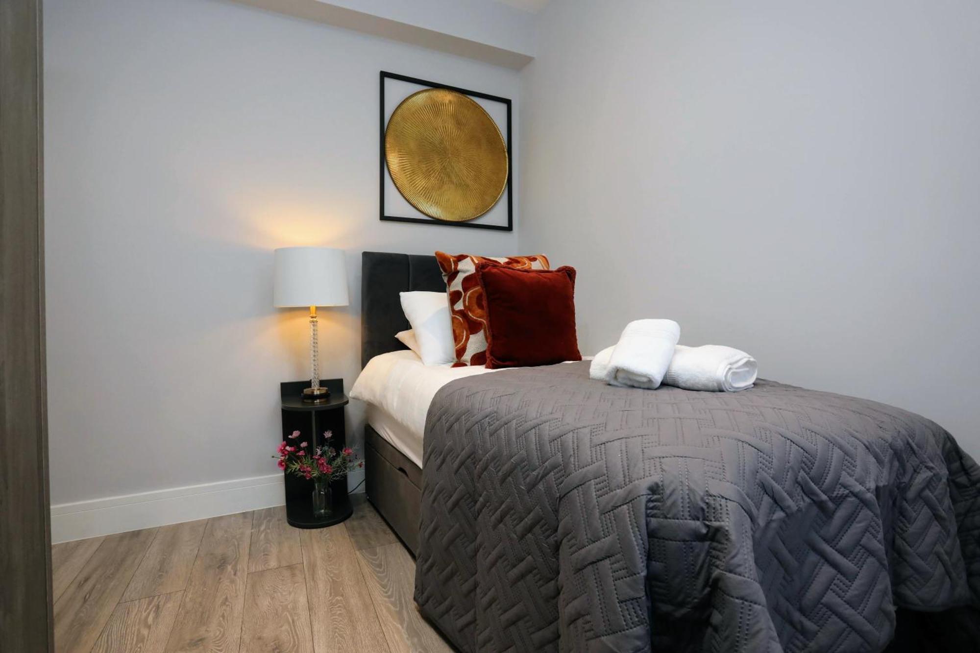 Aisiki Apartments At Stanhope Road, North Finchley, Airconditioned Multiple 2 Or 3-Bedroom, Pet-Friendly Duplex Flats, King Or Twin Beds, Airconditioned & Free Wi-Fi エクステリア 写真