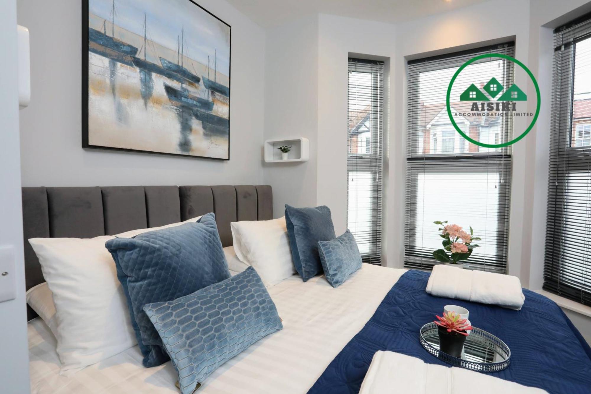 Aisiki Apartments At Stanhope Road, North Finchley, Airconditioned Multiple 2 Or 3-Bedroom, Pet-Friendly Duplex Flats, King Or Twin Beds, Airconditioned & Free Wi-Fi エクステリア 写真